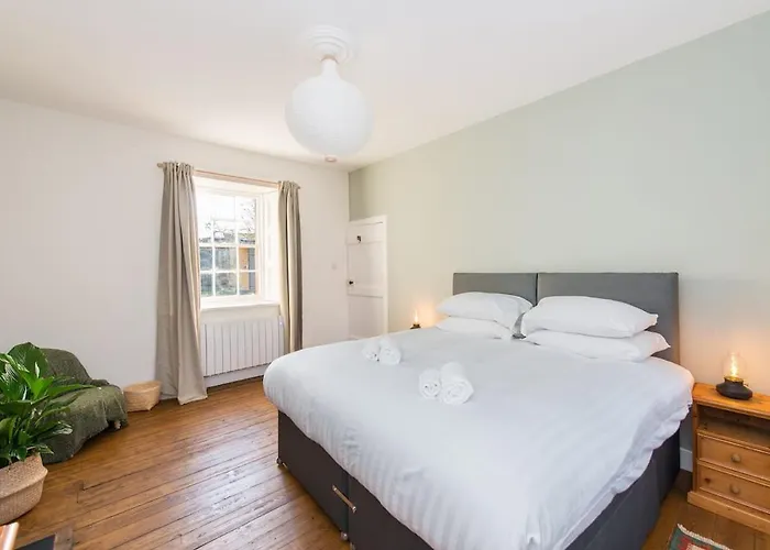 Stunning Stables Cottage In East Lothian Country Estate